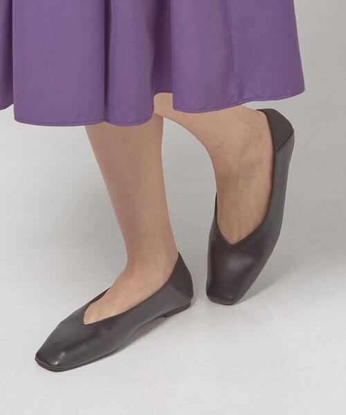 closet story（クローゼットストーリー）の「＜closet story（クローゼットストーリー）＞バックメタリック スクエアトゥ フラットシューズ 21FW（その他シューズ・レディース・ブラック/ベージュ・23cm/23.5cm/24cm/24.5cm）」の6枚目の写真