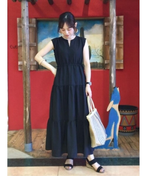 DRESKIP(ドレスキップ)の「◆ティア-ドマキシワンピース(ワンピース・レディース・グレー系その他/サンドベージュ/ブルー・02/03)」の9枚目の写真