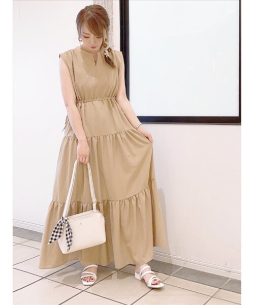 DRESKIP(ドレスキップ)の「◆ティア-ドマキシワンピース(ワンピース・レディース・グレー系その他/サンドベージュ/ブルー・02/03)」の10枚目の写真