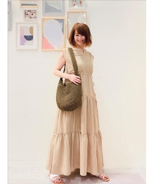 DRESKIP(ドレスキップ)の「◆ティア-ドマキシワンピース(ワンピース・レディース・グレー系その他/サンドベージュ/ブルー・02/03)」の13枚目の写真