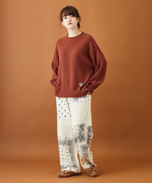 CUBE SUGAR（キューブシュガー）の「裏毛 スウェット バンダナ柄 切替 パンツ（スウェットパンツ・レディース・ホワイト/ネイビー/グレー・M）」の4枚目の写真