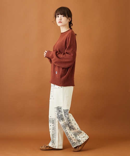 CUBE SUGAR（キューブシュガー）の「裏毛 スウェット バンダナ柄 切替 パンツ（スウェットパンツ・レディース・ホワイト/ネイビー/グレー・M）」の5枚目の写真