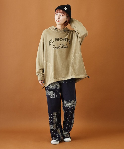 CUBE SUGAR（キューブシュガー）の「裏毛 スウェット バンダナ柄 切替 パンツ（スウェットパンツ・レディース・ホワイト/ネイビー/グレー・M）」の14枚目の写真