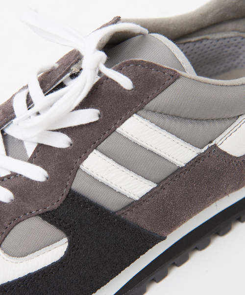 5351 POUR LES HOMMES（ゴーサンゴーイチプールオム）の「【別注/ZDA】レザーライン スニーカー 2200PH（スニーカー・メンズ・ブラック/グレー・44/40/41/42/43/45）」の21枚目の写真