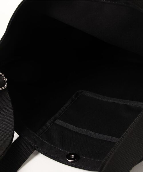 CONVERSE（コンバース）の「【CONVERSE/コンバース】BIG STAR PRINT CANVAS 2WAY SHOULDER BAG/2ウェイショルダー（ショルダーバッグ・レディース・オフホワイト/ブラック/カーキ/ベージュ・FREE）」の6枚目の写真