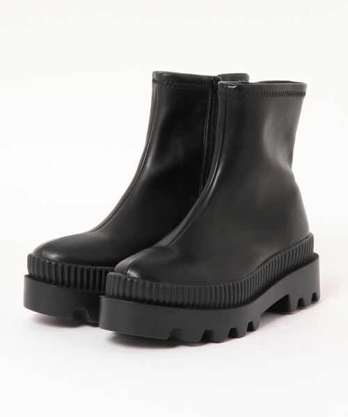 Fabby fabby（ファビィーファビィー）の「シンプルタンクソールコンバットショートブーツ（ブーツ・レディース・ブラック/オフホワイト・SMALL/LARGE/MEDIUM）」の6枚目の写真