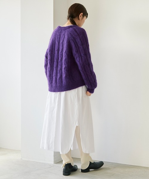 cardo fabrica(カルドファブリカ)の「モヘヤケーブルハンドニット Vネックカーディガン(カーディガン/ボレロ・レディース・パープル/グレー・FREE)」の21枚目の写真