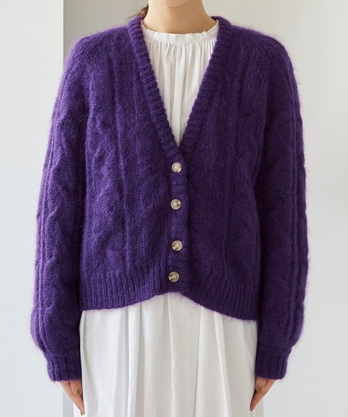 cardo fabrica(カルドファブリカ)の「モヘヤケーブルハンドニット Vネックカーディガン(カーディガン/ボレロ・レディース・パープル/グレー・FREE)」の16枚目の写真