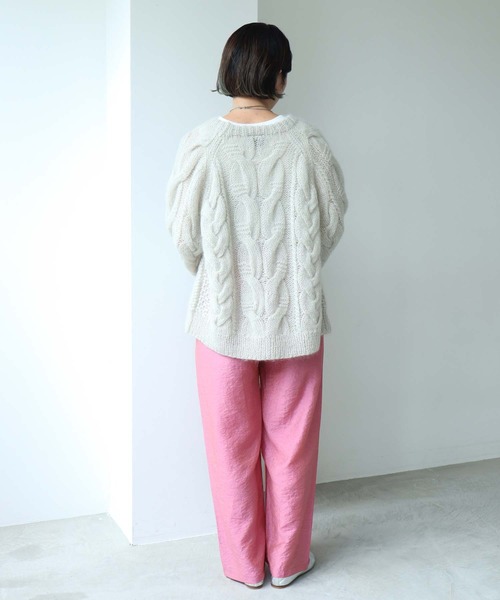 cardo fabrica(カルドファブリカ)の「モヘヤケーブルハンドニット Vネックカーディガン(カーディガン/ボレロ・レディース・パープル/グレー・FREE)」の20枚目の写真