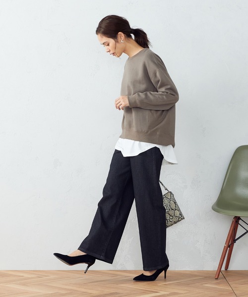 COMME CA ISM(コムサイズム)の「【WEB/一部店舗限定カラー:ベージュ】裏起毛 トレーナー(スウェット・レディース・ブラック/ベージュ/カーキ・MEDIUM/LARGE)」の19枚目の写真