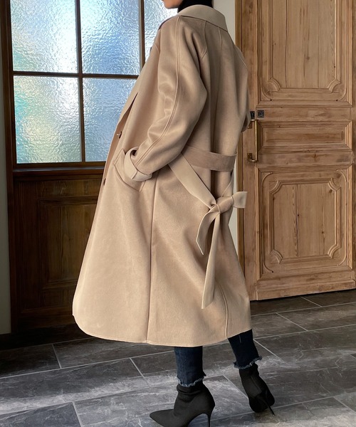 JUNOAH（ジュノア）の「スエード調ダブルチェスターコート（チェスターコート・レディース・ブラック/ブラウン/ライトベージュ/ダークベージュ・MEDIUM/LARGE/X-LARGE）」の7枚目の写真