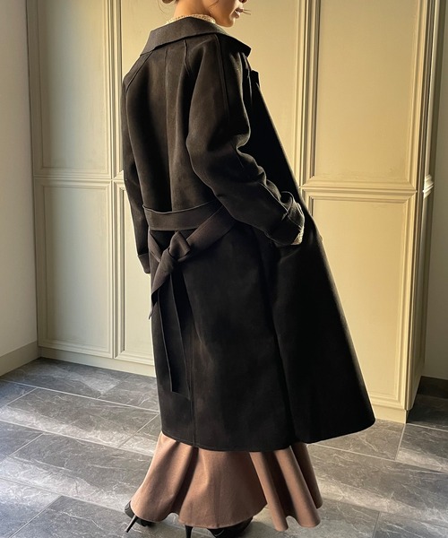 JUNOAH（ジュノア）の「スエード調ダブルチェスターコート（チェスターコート・レディース・ブラック/ブラウン/ライトベージュ/ダークベージュ・MEDIUM/LARGE/X-LARGE）」の8枚目の写真