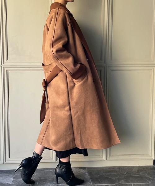 JUNOAH（ジュノア）の「スエード調ダブルチェスターコート（チェスターコート・レディース・ブラック/ブラウン/ライトベージュ/ダークベージュ・MEDIUM/LARGE/X-LARGE）」の13枚目の写真