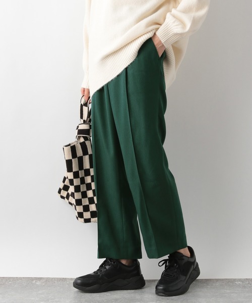 GLOBAL WORK(グローバルワーク)の「ピンタックストレートパンツ/238237(スラックス・レディース・オレンジ/グリーン/その他・MEDIUM/LARGE)」の2枚目の写真