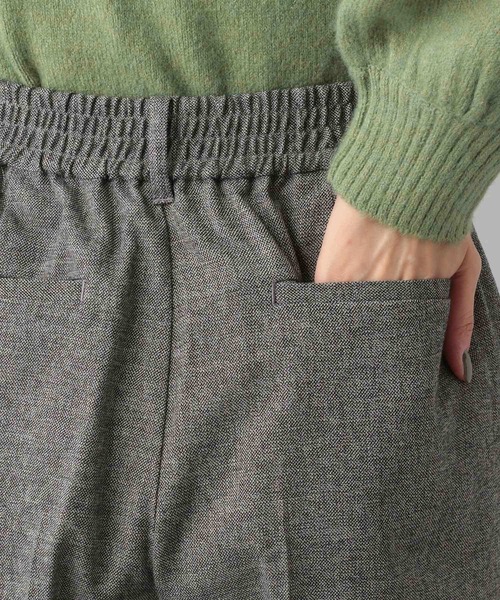 GLOBAL WORK(グローバルワーク)の「ピンタックストレートパンツ/238237(スラックス・レディース・オレンジ/グリーン/その他・MEDIUM/LARGE)」の13枚目の写真