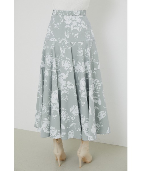 rienda(リエンダ)の「サーキュラーティアードフレアスカート(スカート・レディース・ブラック/ベージュ/ブルー・SMALL/MEDIUM)」の5枚目の写真