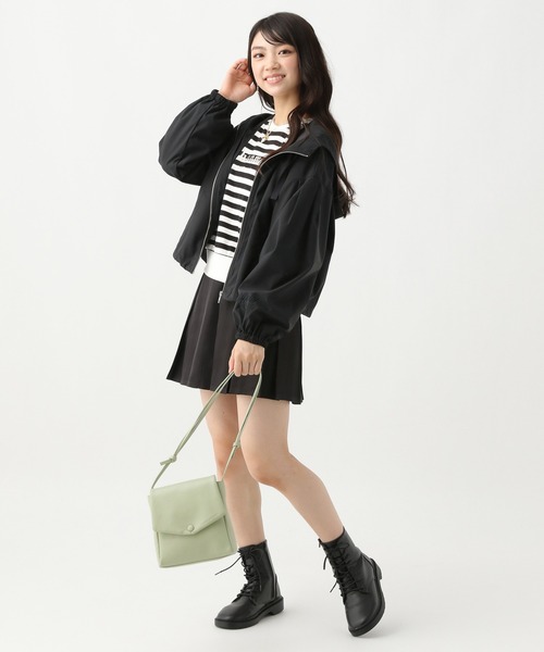 repipi armario（レピピ アルマリオ）の「フレンチロゴシシュウスウェット（スウェット・キッズ・ホワイト/ブラック/ホワイト系その他/ブラック系その他・SMALL/MEDIUM/LARGE）」の21枚目の写真