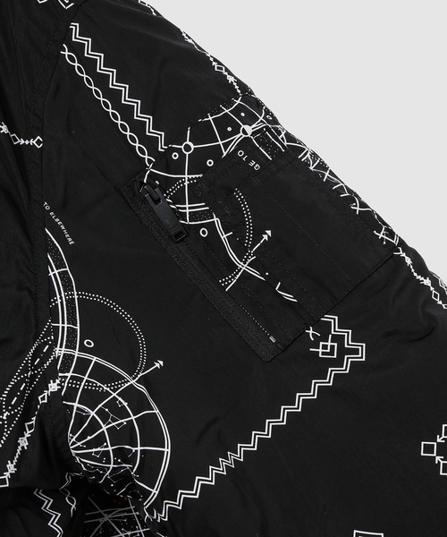 MARCELO BURLON（マルセロ・バーロン）の「ALL OVER ASTRAL HOODIE BOMBER（パーカー・メンズ・ブラック系その他・L）」の4枚目の写真