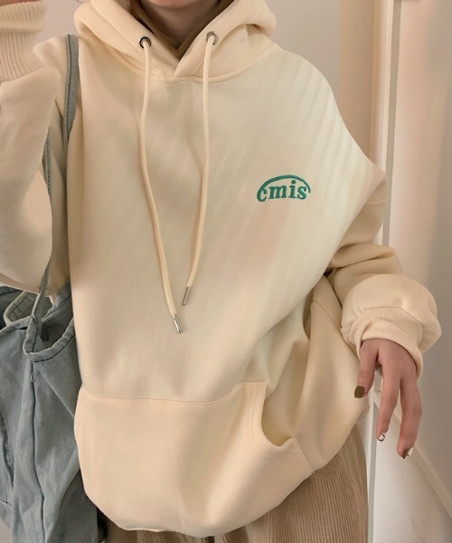 MANGROVE（マングローブ）の「cmisロゴ刺繍パーカー（パーカー・レディース・ネイビー/アイボリー/ライトパープル・FREE）」の9枚目の写真