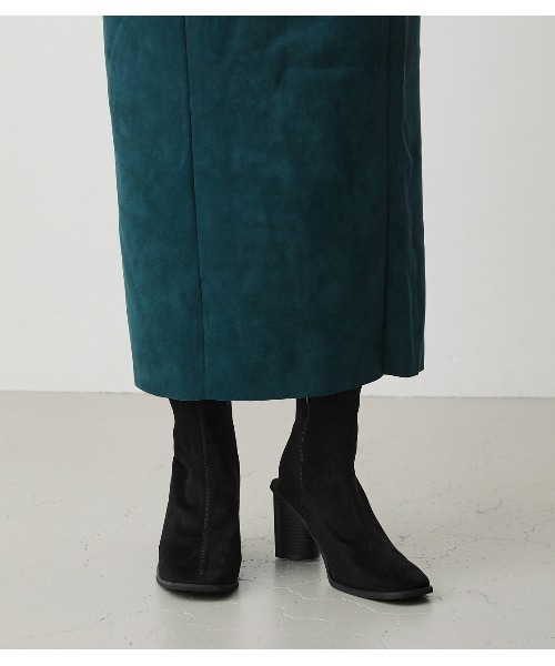 AZUL by moussy(アズールバイマウジー)の「SUEDE SHORT BOOTS(ブーツ・レディース・ブラック・MEDIUM/LARGE/SMALL)」の7枚目の写真