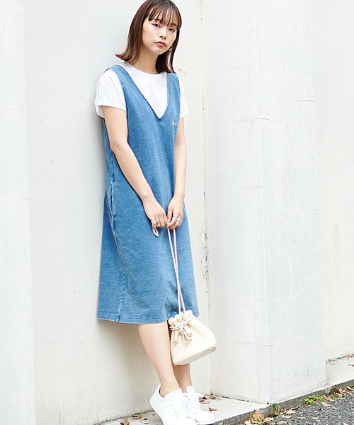 KANGOL EXTRA COMFORT（カンゴールエクストラコンフォート）の「【KANGOL EXTRA COMFORT(カンゴール エクストラコンフォート)】ロゴ刺繍入り Vネックカット デニムジャンスカ（ジャンパースカート・レディース・サックスブルー/インディゴブルー・LL/M/L）」の22枚目の写真