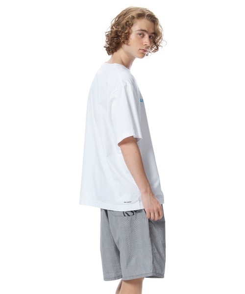 uniform experiment(ユニフォームエクスペリメント)の「S/S AUTHENTIC WARP LOGO WIDE TEE(Tシャツ/カットソー・メンズ・ホワイト/ブラック/グリーン・1/2/3/4)」の11枚目の写真
