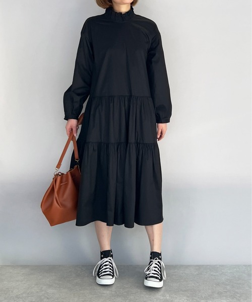 PICCIN（ピッチン）の「シャーリング襟ティアードワンピース（ワンピース・レディース・ブラック/オフホワイト/ライム・M）」の8枚目の写真