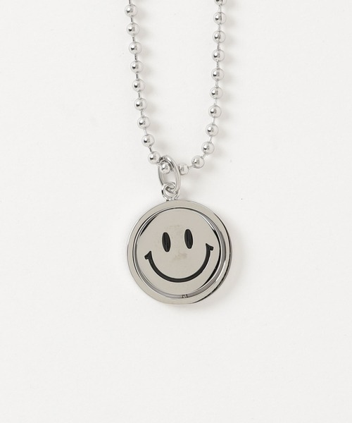 Never mind the XU / Chikashitsu+（ネバーマインド ザ エックスユー / チカシツプラス）の「【LURS/ラース】Emoji Reversible Necklace ニコちゃん リバーシブル シンプル ネックレス スマイリーネックレス レインボーネックレス（ネックレス・メンズ・レインボー/シルバー・60cm）」の19枚目の写真