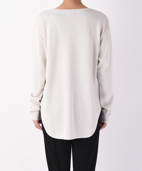 AKTE（アクテ）の「ヘンリーネックプルオーバー（Tシャツ