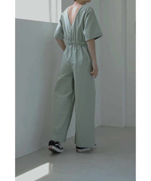 LA PEAU DE GEM（ラポドゥジェム）の「【la peau de gem.】バックカシュクールオールインワン（つなぎ/オールインワン・レディース・グリーン/アイボリー・S/M）」の10枚目の写真