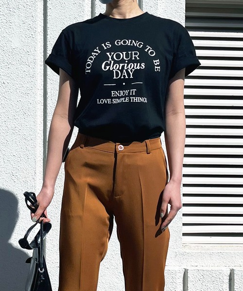 Jewelobe（ジュエローブ）の「フォントプリントモノトーンTシャツ（Tシャツ/カットソー・レディース・ホワイト/ブラック・FREE）」の4枚目の写真