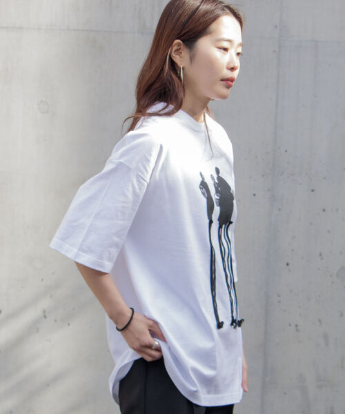 GLOSTER（グロスター）の「【RICHARD VERGEZ/リチャード・ヴェルゲス】コラージュアートフリンジTシャツ（Tシャツ/カットソー・メンズ・ホワイト系その他/ホワイト系その他2・MEDIUM/LARGE）」の4枚目の写真