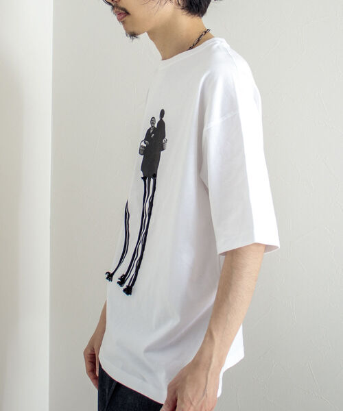 GLOSTER（グロスター）の「【RICHARD VERGEZ/リチャード・ヴェルゲス】コラージュアートフリンジTシャツ（Tシャツ/カットソー・メンズ・ホワイト系その他/ホワイト系その他2・MEDIUM/LARGE）」の11枚目の写真