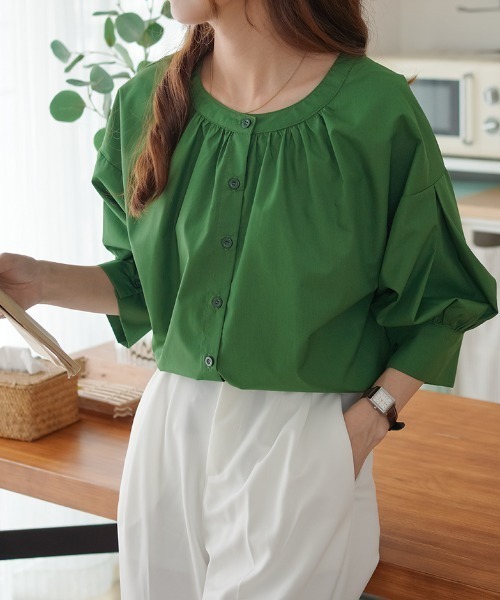 ABITOKYO（アビトーキョー）の「２WAY５分袖バンドカラーブラウス（Tシャツ/カットソー・レディース・ホワイト/ブラック/グリーン/ブラック系その他/ブルー・M/L）」の4枚目の写真