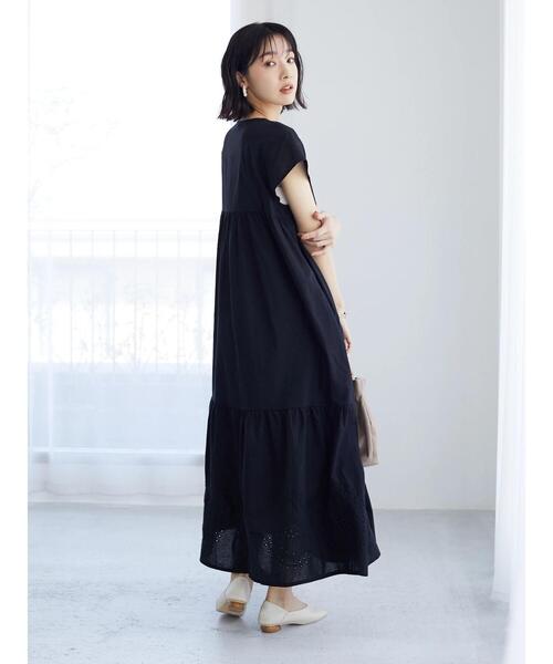 ESCAR（エスカー）の「・ESCAR アイレットティアードワンピース（ワンピース・レディース・ブラック/グリーン・FREE）」の9枚目の写真