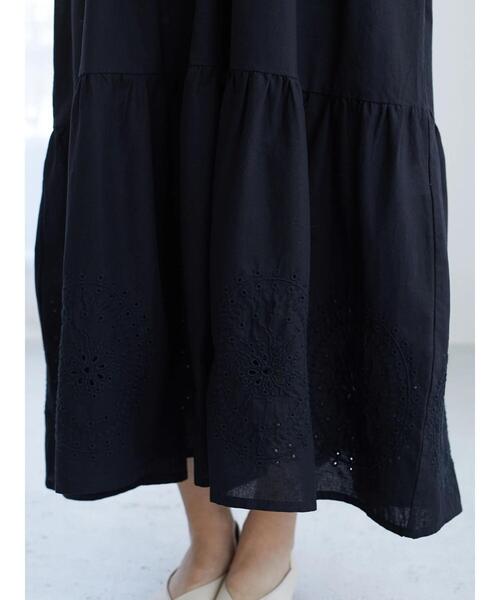 ESCAR（エスカー）の「・ESCAR アイレットティアードワンピース（ワンピース・レディース・ブラック/グリーン・FREE）」の16枚目の写真