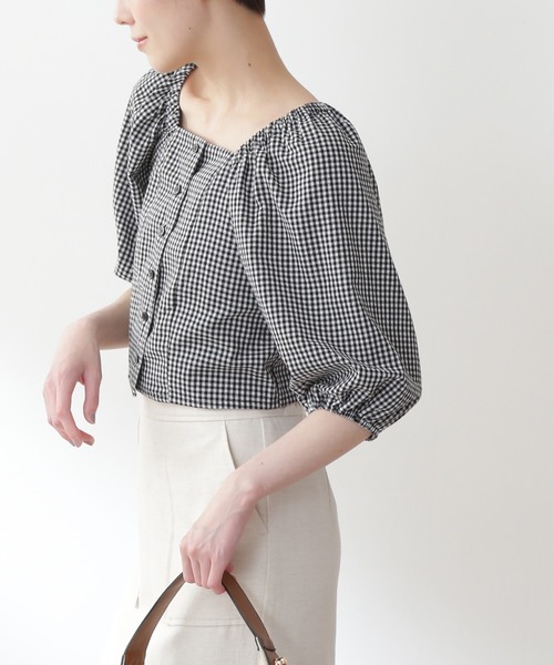 N.（N. Natural Beauty Basic）（エヌエヌナチュラルビューティーベーシック）の「◆フロントボタンスクエアブラウス（シャツ/ブラウス・レディース・ブラック/ピンク/ブラック系その他・MEDIUM）」の4枚目の写真