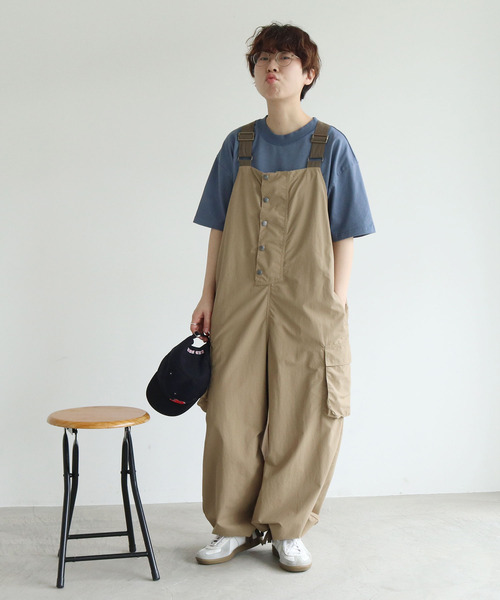 PAR ICI（パーリッシィ）の「【WEB別注】リサイクルナイロンタッサー アーミーオーバーオール（サロペット/オーバーオール・レディース・ネイビー/ベージュ・FREE）」の7枚目の写真