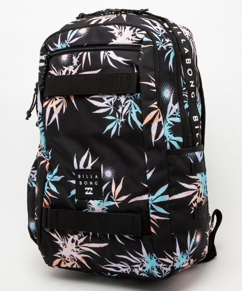 BILLABONG(ビラボン)の「BILLABONG/ビラボン バックパック SKATE PACK 30L BC011-937(バックパック/リュック・メンズ・ブラック/マルチ・30L)」の2枚目の写真