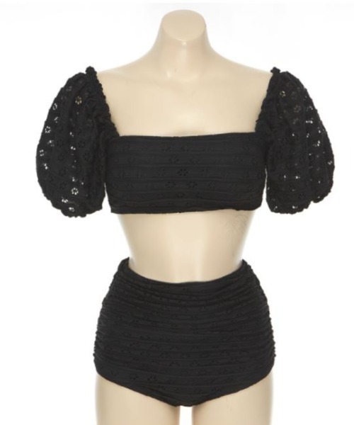 by muni:r（バイ ムニール）の「パンチングレースハイビキニ（水着・レディース・アイボリー/ブラック・FREE）」の14枚目の写真