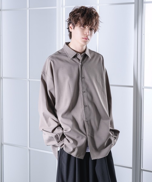KUUUPY（クーピー）の「Long Sleeve Basic Regular Collar Shirts - 長袖ベーシックレギュラーカラーシャツ（シャツ/ブラウス・メンズ・チャコールグレー/ブルーグレー/グレイッシュベージュ/ブラック/グレー/ライトグリーン・SMALL/MEDIUM/LARGE）」の17枚目の写真