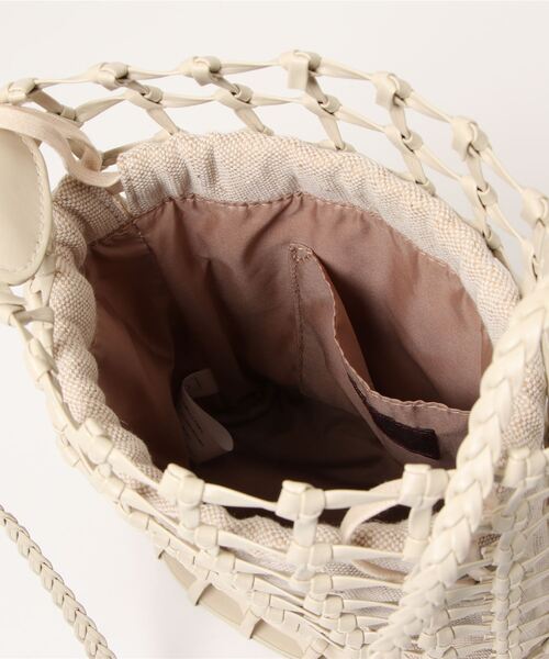 ALL ORDINARIES(オールオーディナリーズ)の「【At アット】巾着付きメッシュワンショルダー(ショルダーバッグ・レディース・イエロー/ラベンダー/アイボリー・FREE)」の8枚目の写真