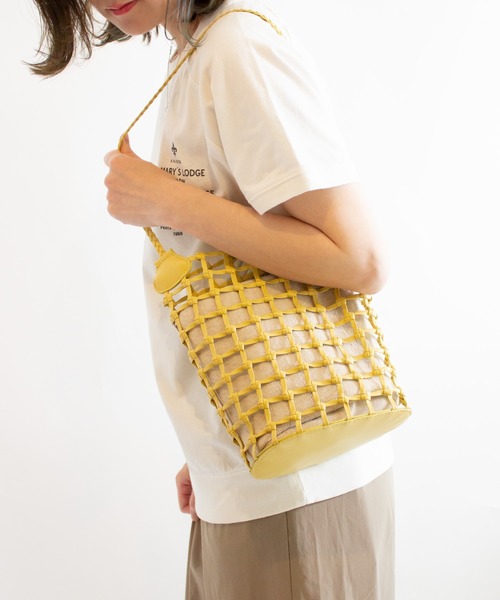 ALL ORDINARIES(オールオーディナリーズ)の「【At アット】巾着付きメッシュワンショルダー(ショルダーバッグ・レディース・イエロー/ラベンダー/アイボリー・FREE)」の3枚目の写真