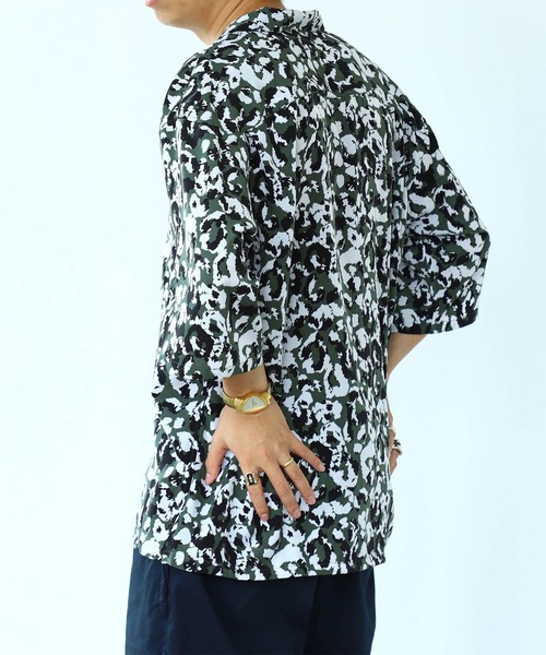 BEAMS（ビームス）の「BEAMS / アニマルプリント オープンカラー