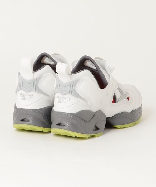 Reebok(リーボック)の「インスタポンプ フューリー 95 / Instapump Fury 95(スニーカー・メンズ・ホワイト×グレー・24.5cm/26.0cm/28.5cm/24.0cm/25.5cm/23.5cm/28.0cm/26.5cm/27.0cm/25.0cm/27.5cm/29.0cm/23.0cm)」の10枚目の写真