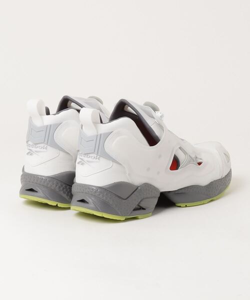 Reebok(リーボック)の「インスタポンプ フューリー 95 / Instapump Fury 95(スニーカー・メンズ・ホワイト×グレー・24.5cm/26.0cm/28.5cm/24.0cm/25.5cm/23.5cm/28.0cm/26.5cm/27.0cm/25.0cm/27.5cm/29.0cm/23.0cm)」の12枚目の写真