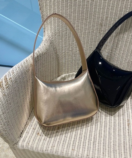 Heather（ヘザー）の「アソートムーンBAG　298845（ショルダーバッグ・レディース・ブラック/アイボリー/ゴールド・ONE SIZE）」の3枚目の写真