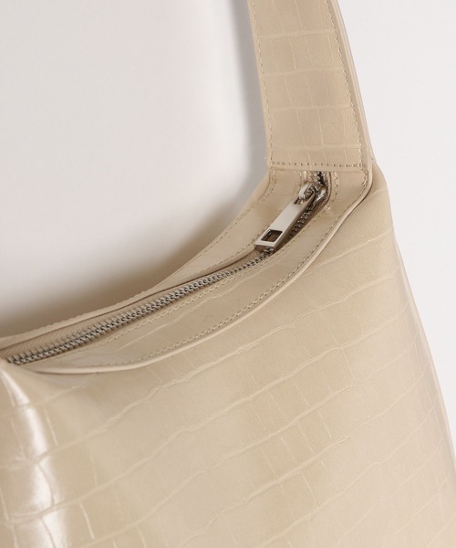 Heather（ヘザー）の「アソートムーンBAG　298845（ショルダーバッグ・レディース・ブラック/アイボリー/ゴールド・ONE SIZE）」の6枚目の写真