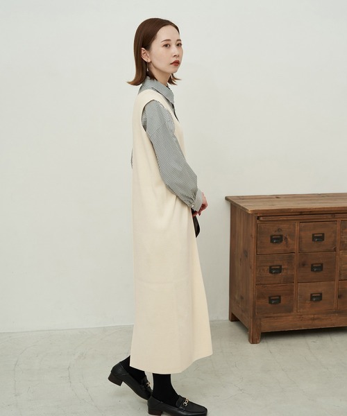 ROPE' PICNIC（ロペピクニック）の「【WEB限定カラー:チャコール,ホワイト】アンチピリングニットジャンパースカート（ジャンパースカート・レディース・チャコールグレー/ライトグレー/ブラック/ベージュ/オフホワイト/ブルー系その他4/ネイビー・40/38）」の22枚目の写真