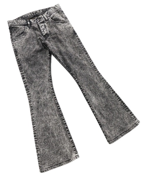SHAREEF（シャリーフ）の「CHEMICAL WASH DENIM FLARED PANTS（デニムパンツ・メンズ・ブラック系その他/ケミカルウォッシュ・1/2/3）」の10枚目の写真